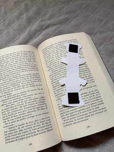 Marque-page magnétique Boys in book